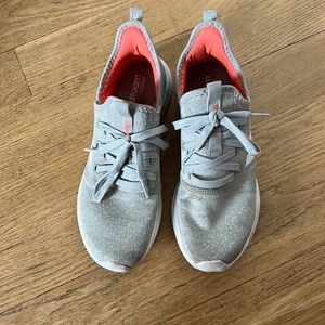 Addias Cloudfoam Super Coral Running Sneakers sz 9